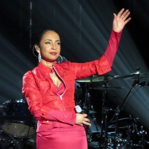 Sade Adu - Image