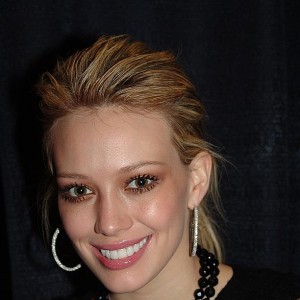 Hilary Duff - Image