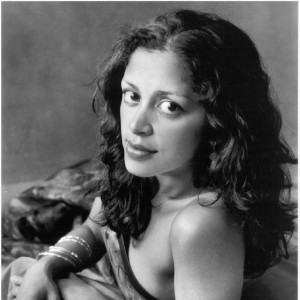 Aimee Nezhukumatathil - Image