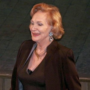 Sian Phillips - Image