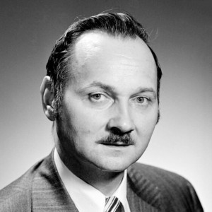 Maurice Strong - Image