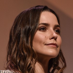 Sophia Bush - Image