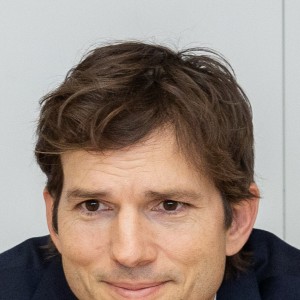 Ashton Kutcher - Image
