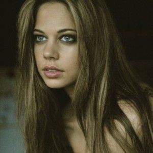 Analeigh Tipton - Image