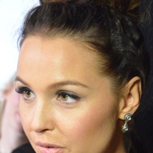 Camilla Luddington - Image