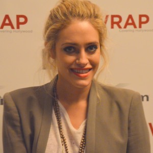 Carly Chaikin - Image