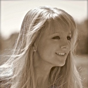 Jenna Blum - Image