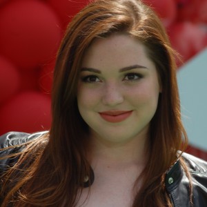 Jennifer Stone - Image