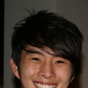 Justin Chon - Image