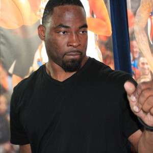 Justin Tuck - Image
