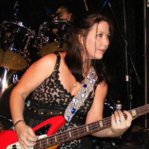 Kathy Valentine - Image