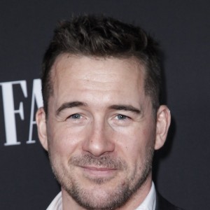 Barry Sloane - Image