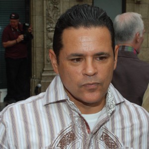 Raymond Cruz - Image