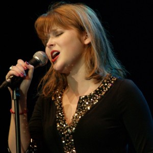 Renee Olstead - Image