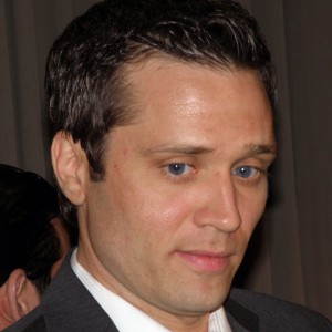 Seamus Dever - Image